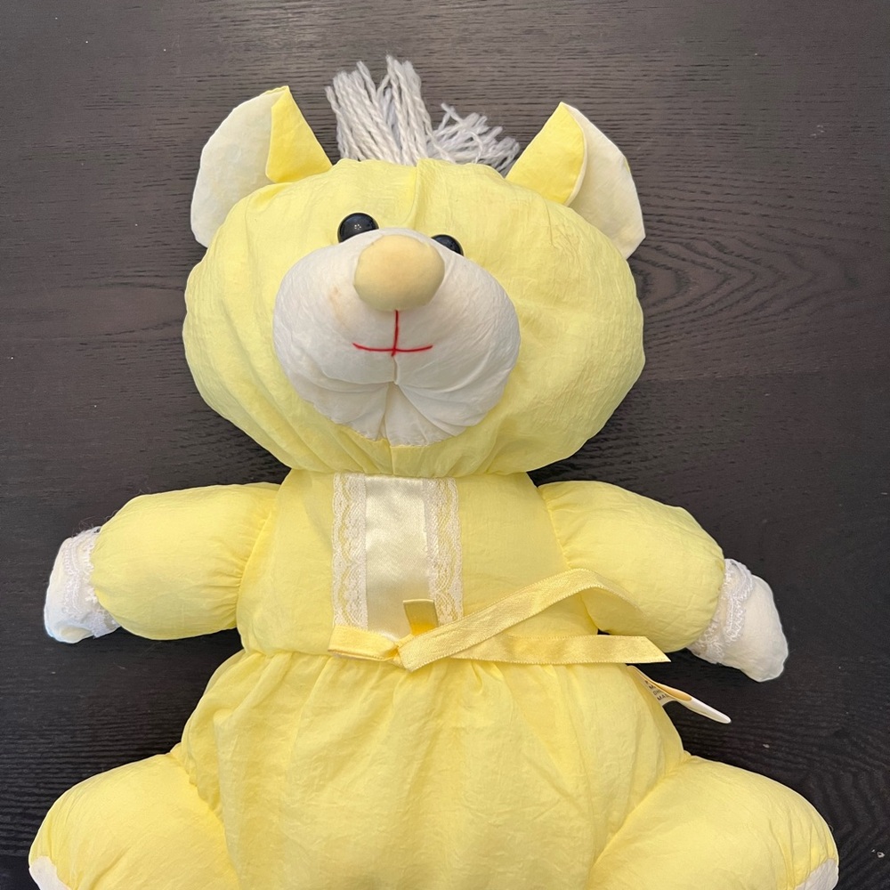 Vintage Puffalump Style Nylon Stuffed Animal (6-14 in)